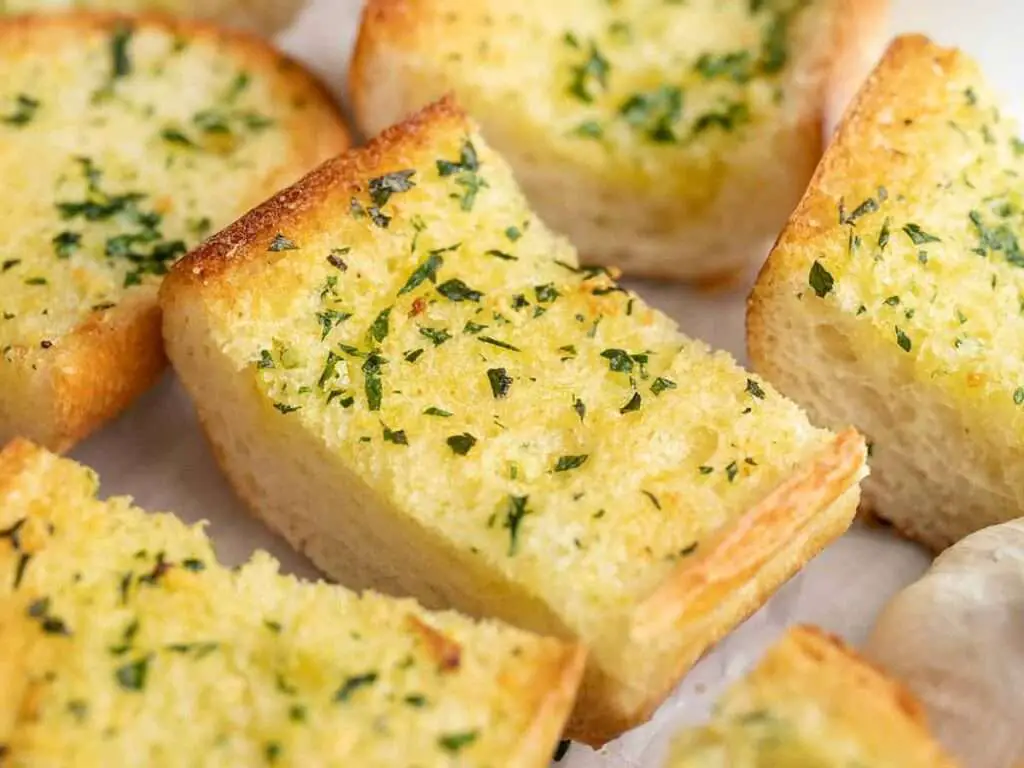 What to Serve with Broccoli Cheese Soup