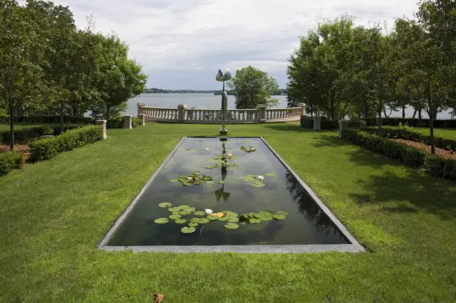 Yard Pond Ideas